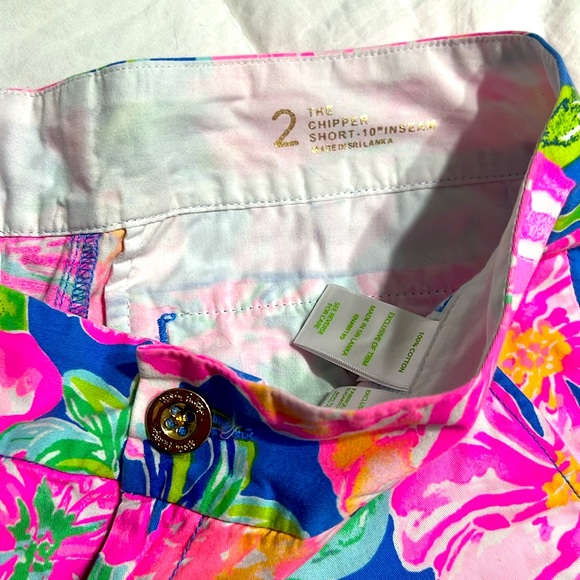 Lilly Pulitzer Chipper Floral Shorts 10" Inseam Size 2 - Picture 4 of 7